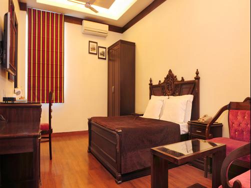 Clark Heights - New Delhi