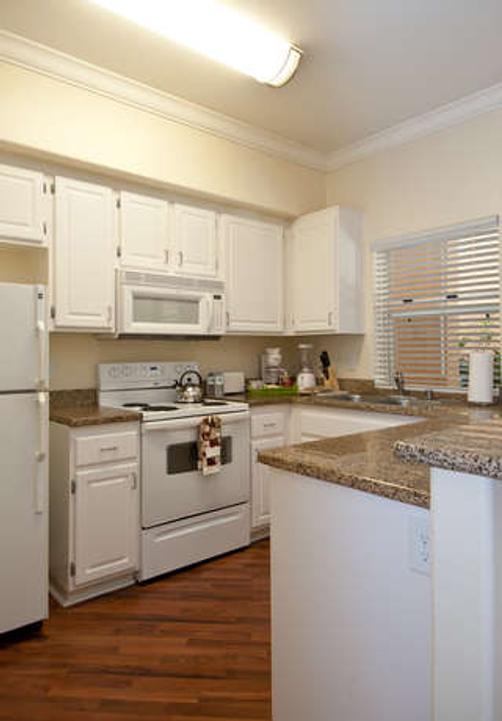 Sunshine Suites - La Jolla - San Diego