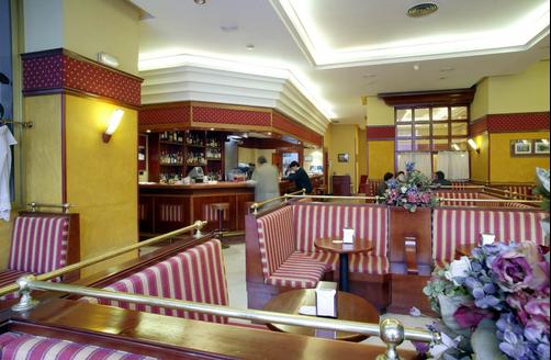 Monte Puertatierra - Cádiz - Restaurant