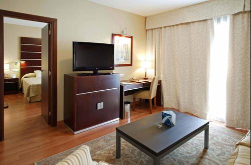 Monte Malaga Hotel - Malaga - Living room