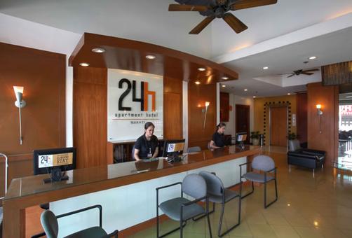 24h Apartment Hotel - Makati - Front desk