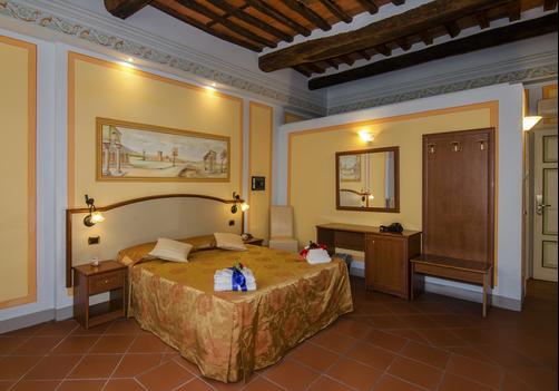 Dimora Dei Guelfi - Lucca - Bedroom