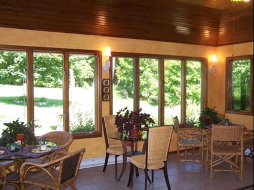 Hidden Lake Bed and Breakfast - Jonesboro