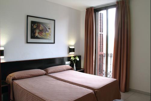 Medium Monegal - Barcelona - Bedroom