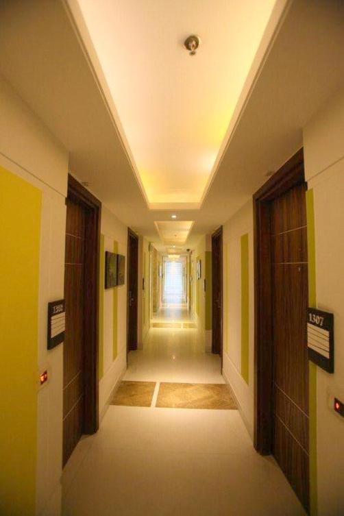 Emblem Hotel - Gurgaon - Gurgaon