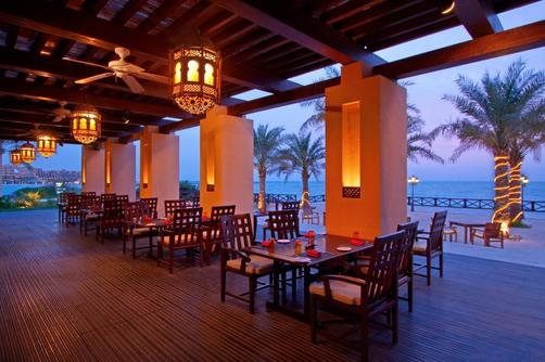 Hilton Ras Al Khaimah Resort & Spa - Ras Al Khaimah - Restaurant