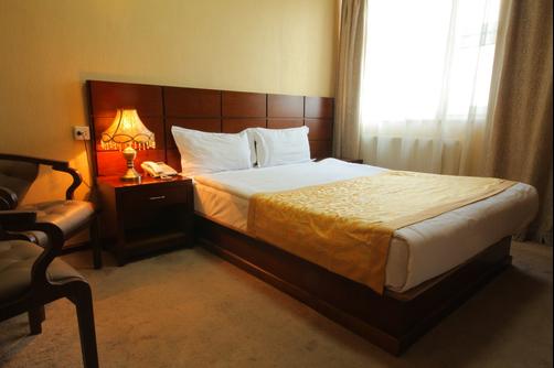 New World Hotel - Ulaanbaatar - Bedroom