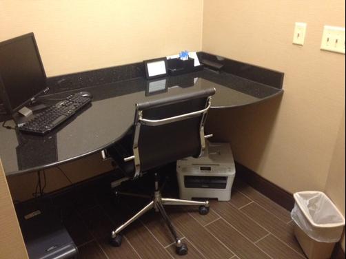 Comfort Inn - Emporia - Business center