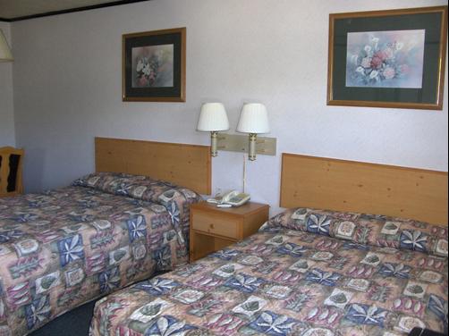 Knights Inn Pine Grove - Pine Grove - Bedroom