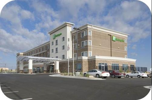 Holiday Inn Casper East - Mcmurry Park - Casper - Outdoors view