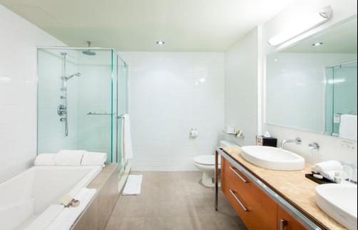 Hotel Le Crystal Montreal - Montreal - Bathroom