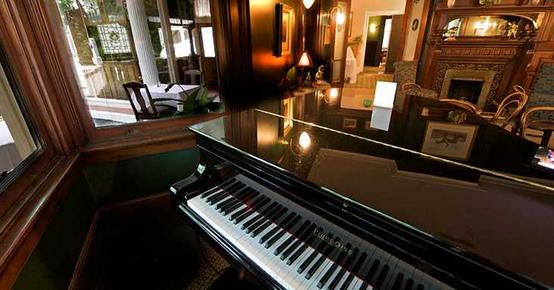 The Victoria Inn - Anniston