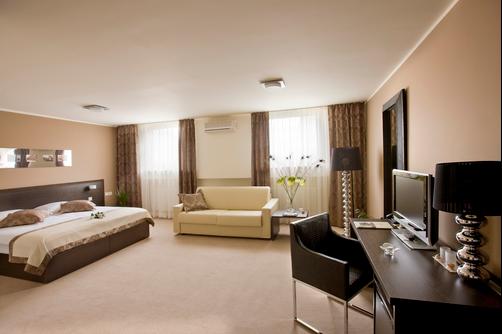 Hotel Evropa - Celje - Bedroom