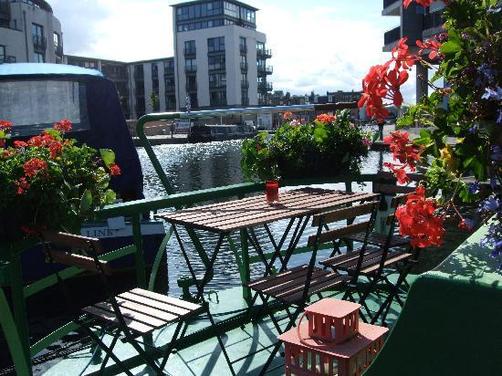 The Four Sisters Boatel (Houseboat) - Edinburgh - Balcony
