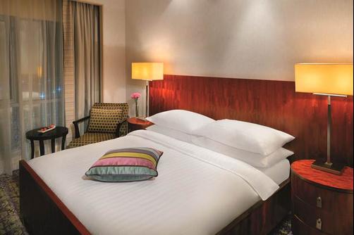 Moevenpick Tower & Suites Doha - Doha - Bedroom