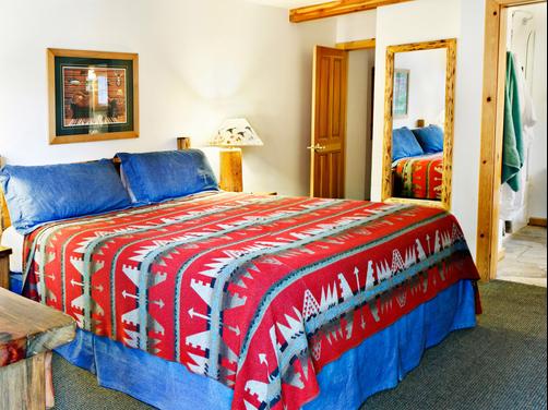 Red Wolf Lakeside Lodge - Tahoe Vista - Bedroom