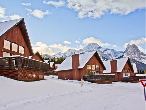 Banff Gate Mountain Resort - Dead Man's Flats