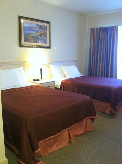 Howard Johnson Marina at Monterey Bay - Marina - Double room