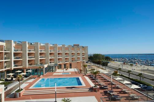 Real Marina Hotel & Spa - Olhão - Building