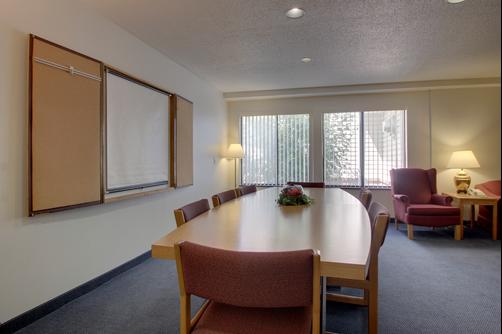 Super 8 Portage - Portage - Conference room
