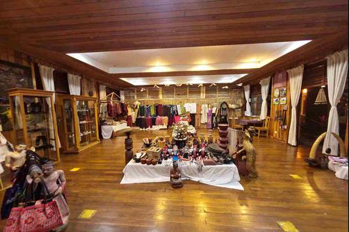 Myanmar Treasure - Nyaungshwe