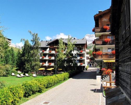 Hotel Allalin - Saas Fee - Building