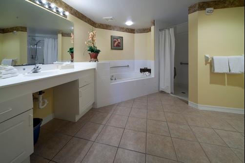 Holiday Inn Club Vacations Orlando - Orange Lake Resort - Kissimmee - Bathroom