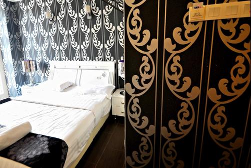 Hotel De Art - Shah Alam