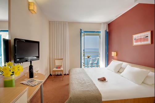 Valamar Koralj Romantic Hotel - Krk