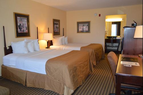 Howard Johnson Plaza Altamonte Springs Orlando North - Altamonte Springs - Queen bedroom