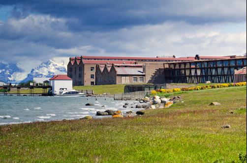 The Singular Patagonia - Puerto Natales - Building