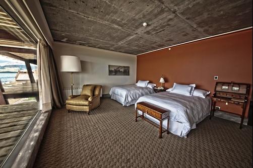 The Singular Patagonia - Puerto Natales - Bedroom