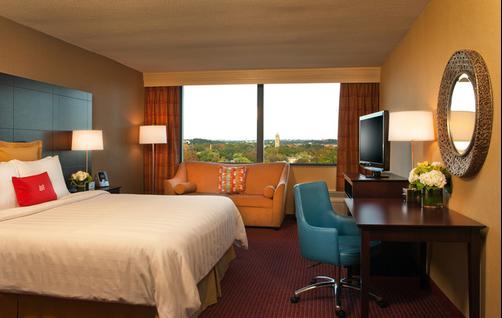 Crowne Plaza Boston - Newton - Newton - King bedroom