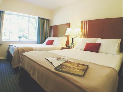 Greenbrier Hotel - Vancouver - Bedroom
