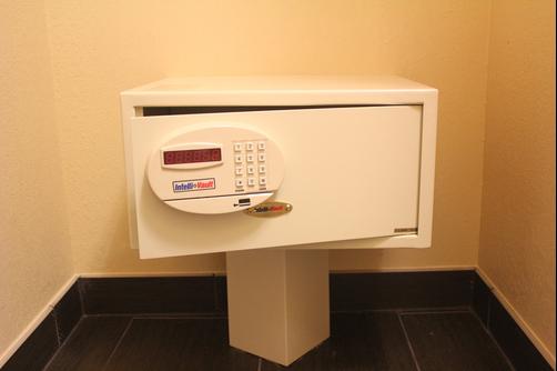 Best Western Plus Slidell Inn - Slidell - Bedroom