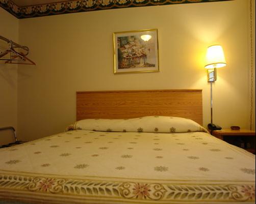 Cle Elum Travelers Inn - Cle Elum