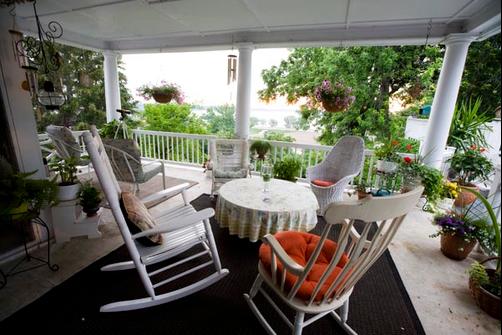 1907 Bragdon House Bed & Breakfast - Geneva