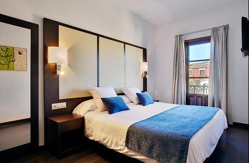Pueblo Acantilado Suites - El Campello - Bedroom