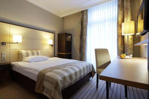 Steigenberger Hotel Bad Neuenahr - Bad Neuenahr-Ahrweiler - Bedroom