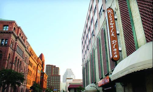 Riverwalk Plaza Hotel - San Antonio - Building