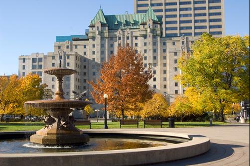 Lord Elgin Hotel - Ottawa - Building