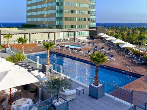 Hilton Diagonal Mar Barcelona Hotel - Barcelona - Pool