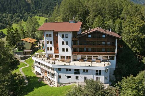 Ferienhotel Aussicht - Finkenberg - Outdoors view