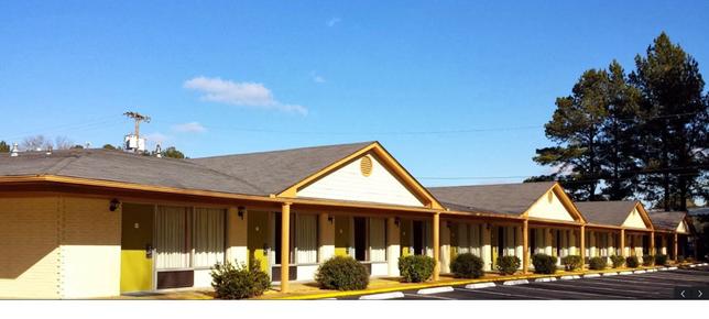 Econo Lodge - Kosciusko - Building