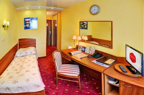Yuzhny Hotel - Volgograd - Bedroom