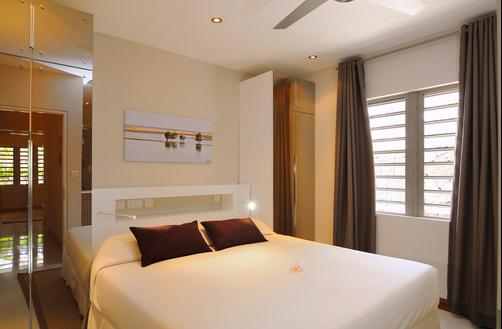 Paradise Beach Luxury Apartments - Pointe d’Esny - Bedroom