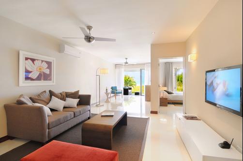 Paradise Beach Luxury Apartments - Pointe d’Esny - Living room