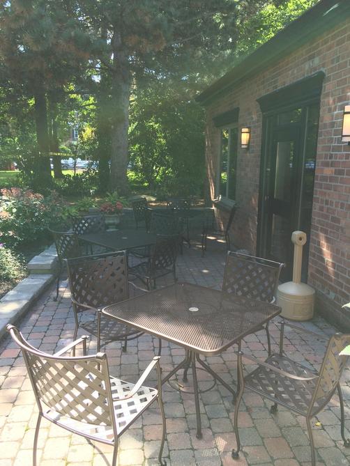 The East Avenue Inn & Suites - Rochester - Patio