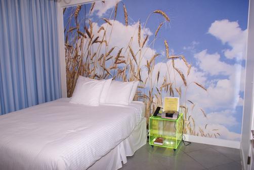 Penguin Hotel - Miami Beach - Bedroom