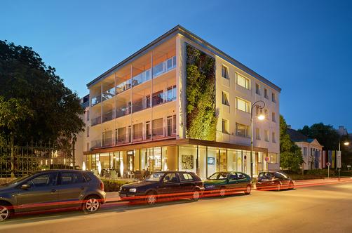 At The Park Hotel - Baden bei Wien - Outdoors view
